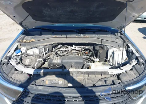 2022 Ford Explorer z USA, uszkodzony, nr VIN 1FMSK8BH8NGC24275